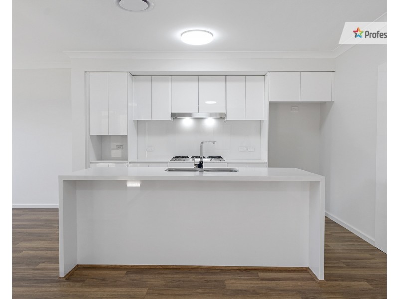 95B Longerenong Avenue, Box Hill NSW 2765