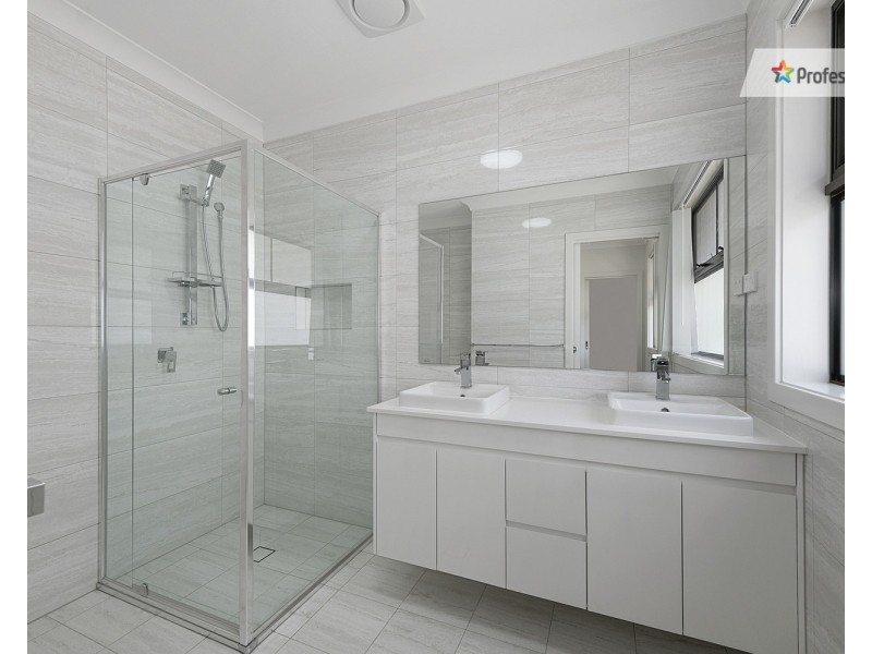 95B Longerenong Avenue, Box Hill NSW 2765