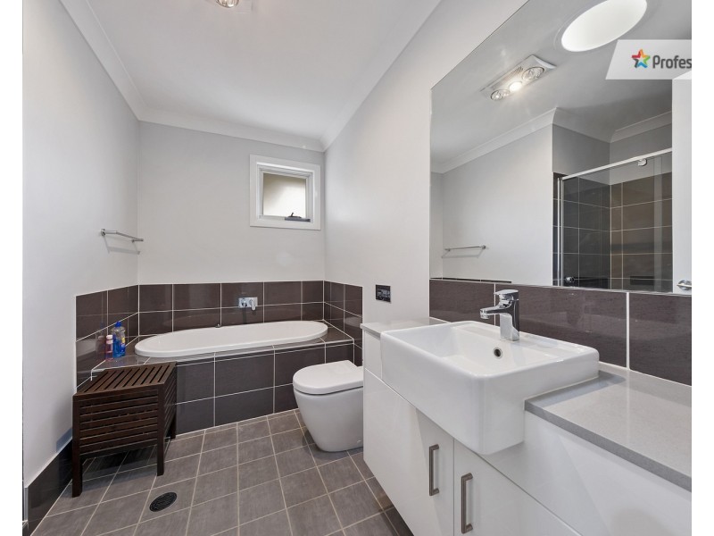 5 Bascule Street, Rouse Hill NSW 2155