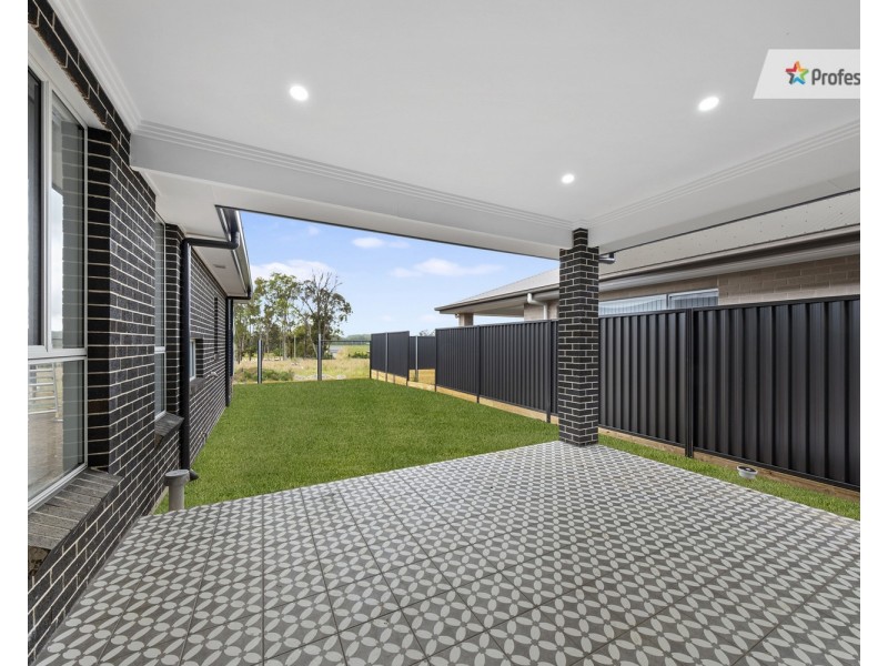7 Bitalli Street, Maraylya NSW 2765
