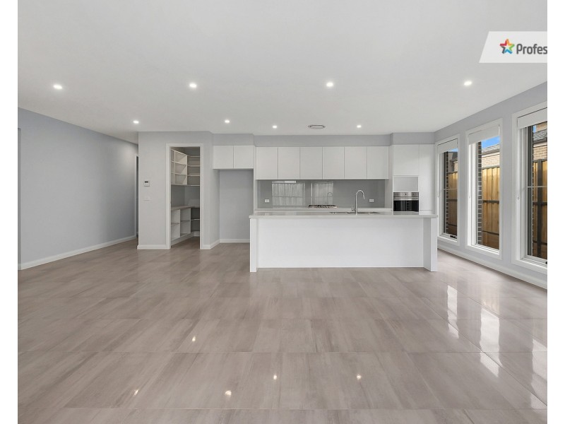 7 Cormo Way, Box Hill NSW 2765