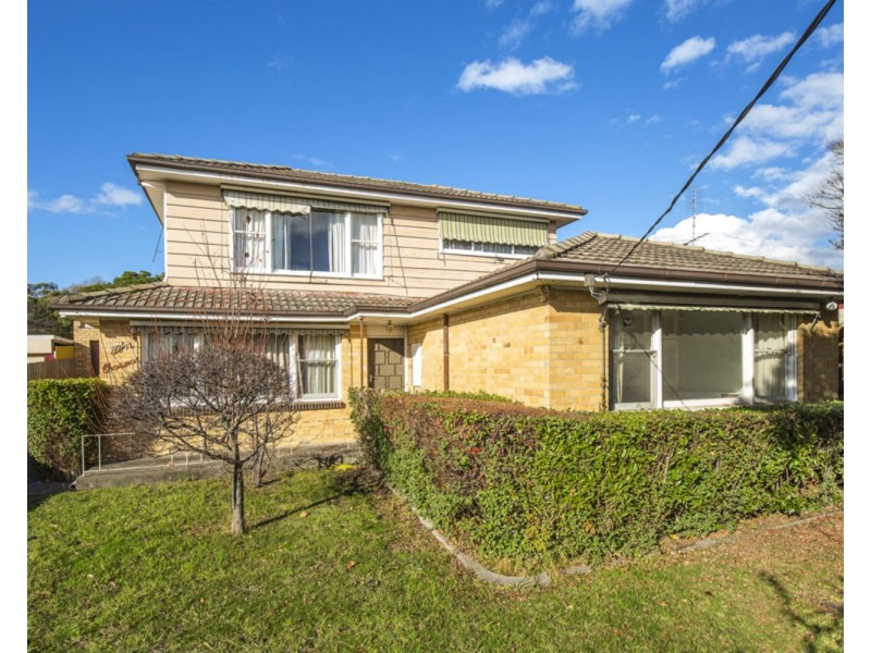 10 Moonee Boulevard, Glenroy VIC 3046