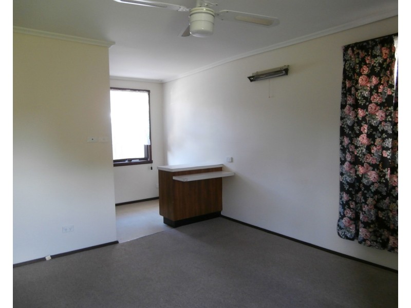 6/9-11 Chris Court, Oak Park VIC 3046