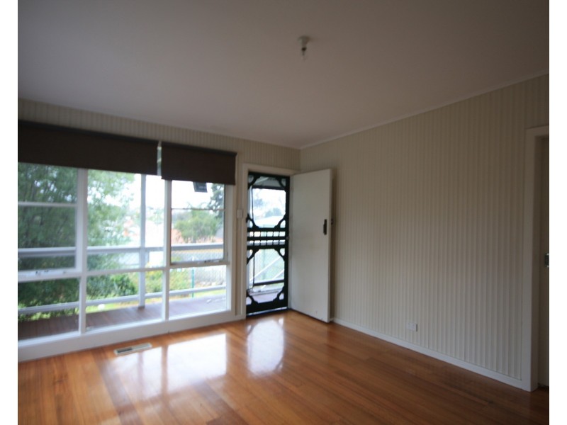 24 Marie Street, Oak Park VIC 3046