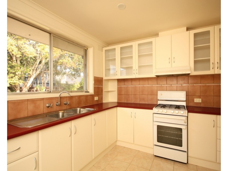 118 South Circular Drive, Gladstone Park VIC 3043