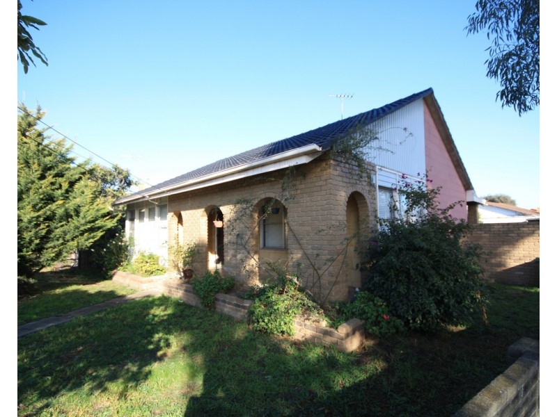 11 Gosford Crescent, Broadmeadows VIC 3047