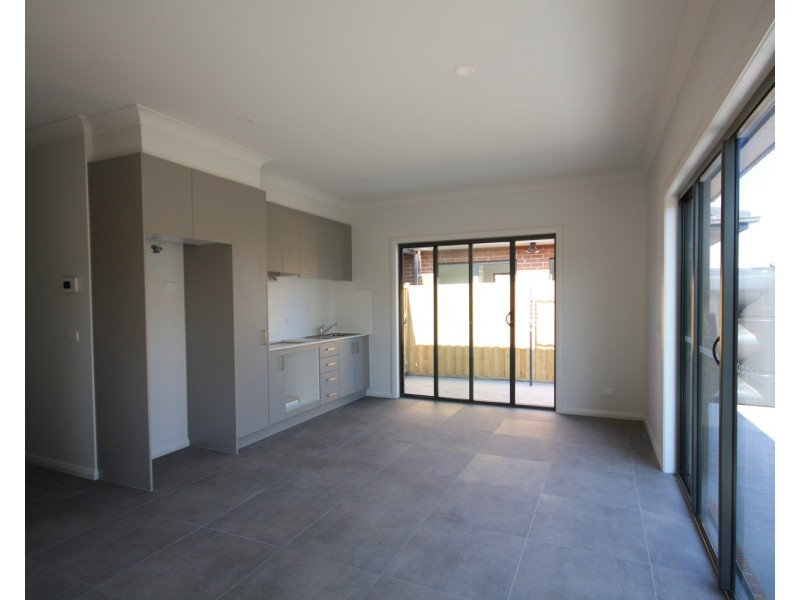 7/27-29 Geach Street, Dallas VIC 3047