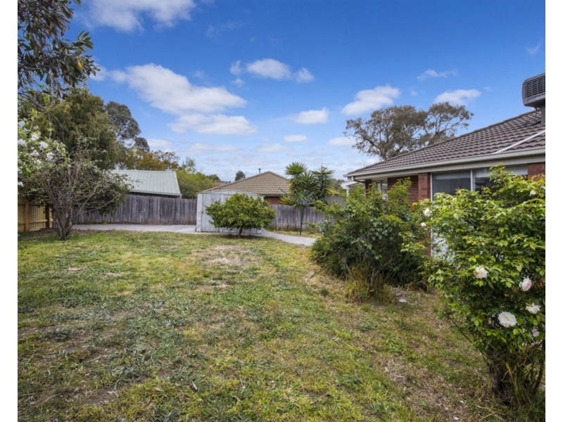 12 Belar Court, Meadow Heights VIC 3048