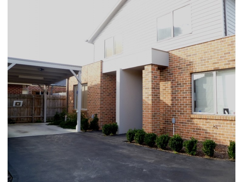 3/82 Glen Street, Glenroy VIC 3046