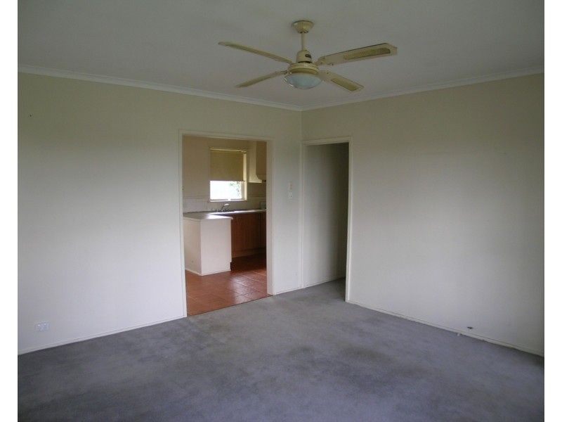 9 Foster Street, Dallas VIC 3047