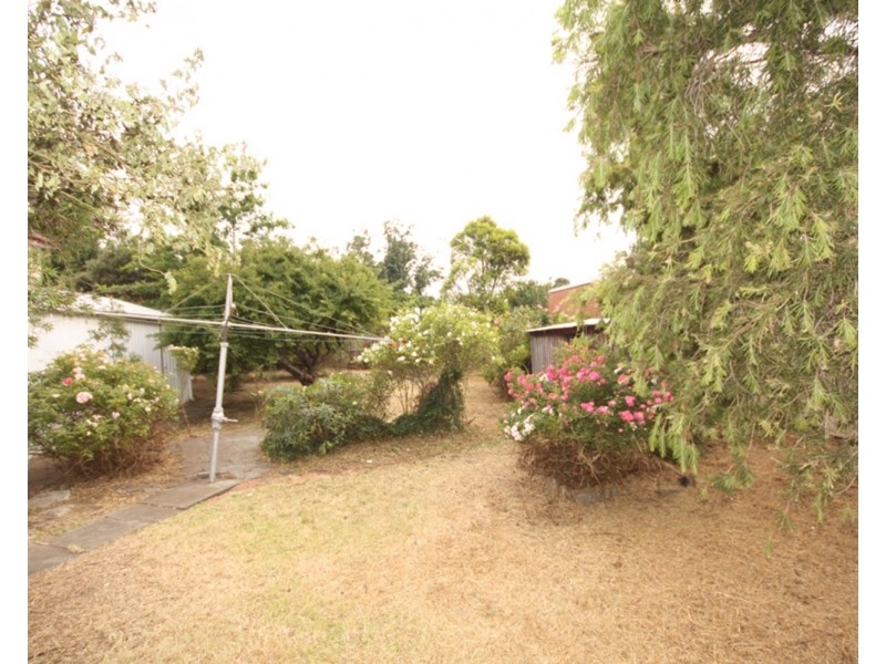 22  Kinnaird Street, Jacana VIC 3047
