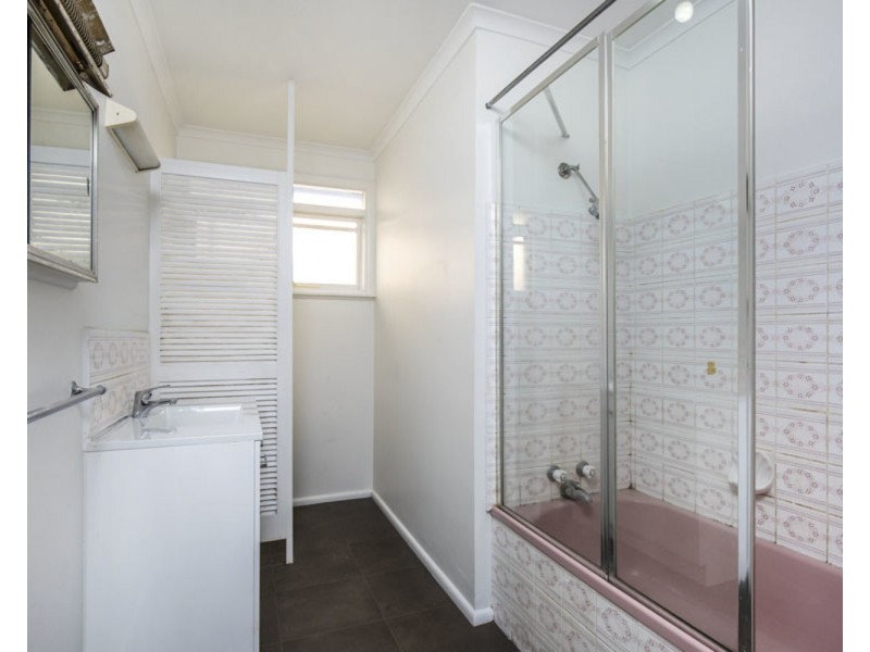 3/5 Clovelly Avenue, Glenroy VIC 3046