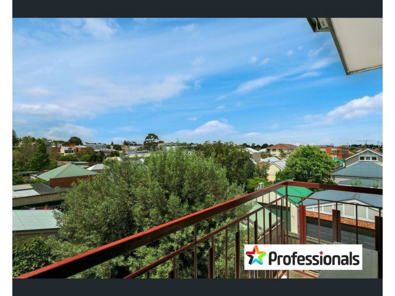 6/27 Roseberry Street, Ascot Vale VIC 3032
