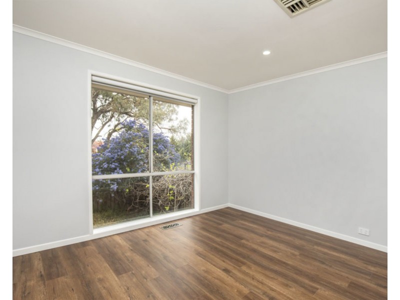 12 Belar Court, Meadow Heights VIC 3048