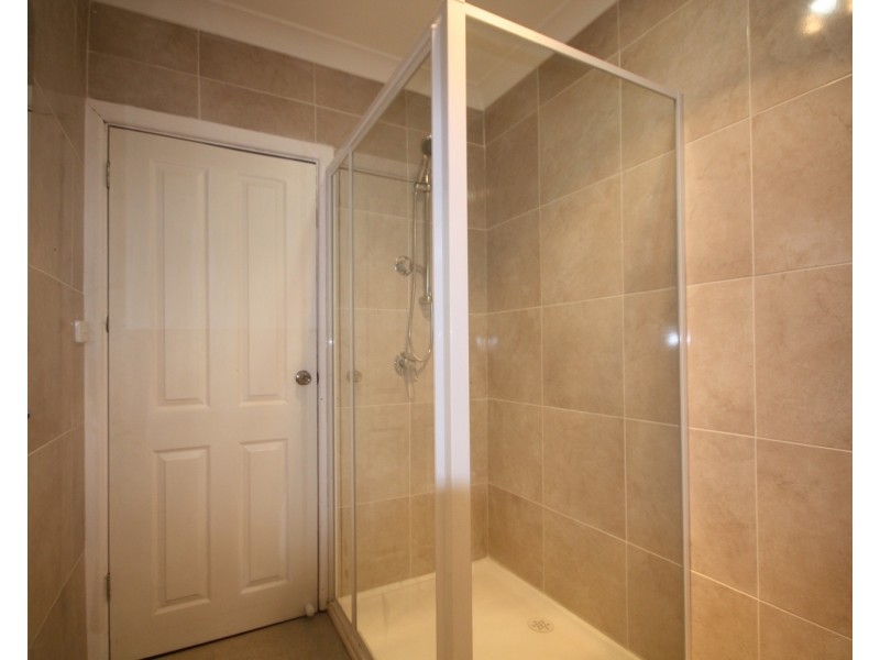 11 Lockley Street, Glenroy VIC 3046