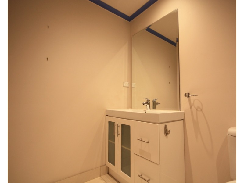 2/558 Pascoe Vale Road, Pascoe Vale VIC 3044