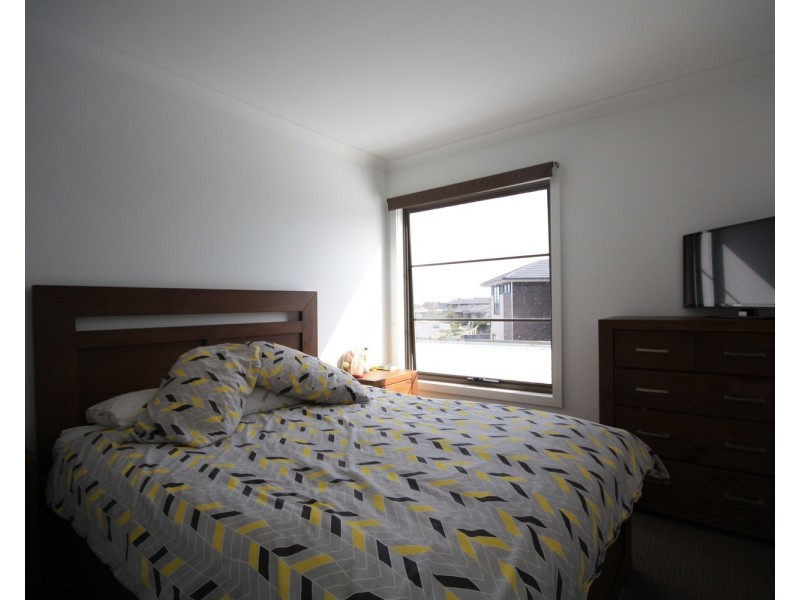 101/19 Positano Way, Lalor VIC 3075