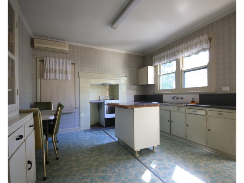 12 Currajong Street, Glenroy VIC 3046
