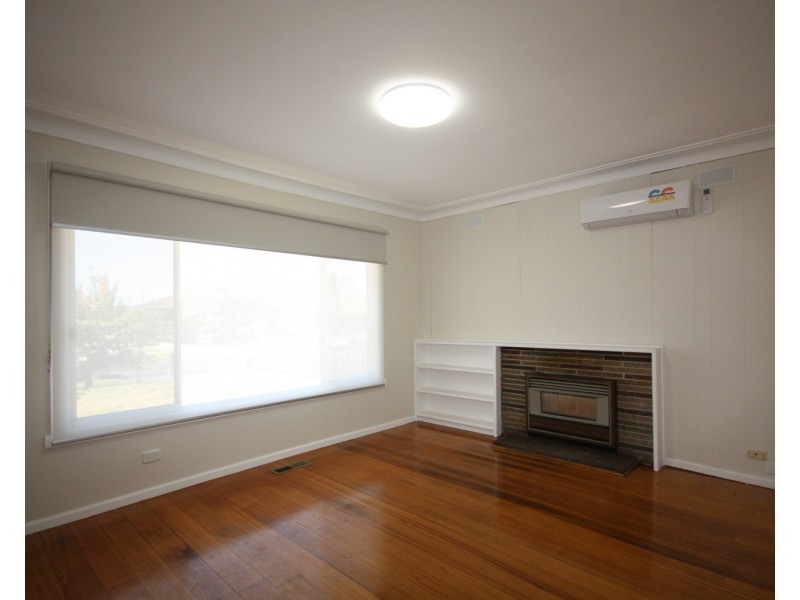 11 Lockley Street, Glenroy VIC 3046