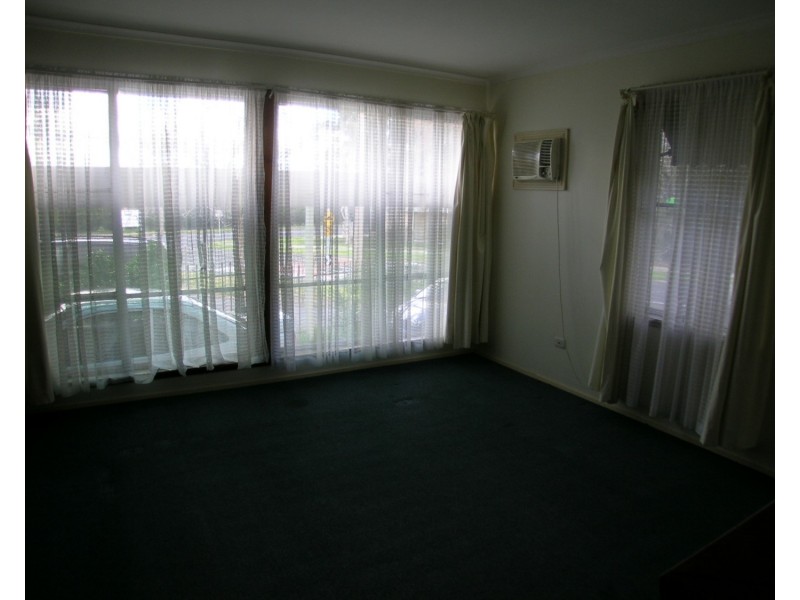 2 Boort Street, Dallas VIC 3047