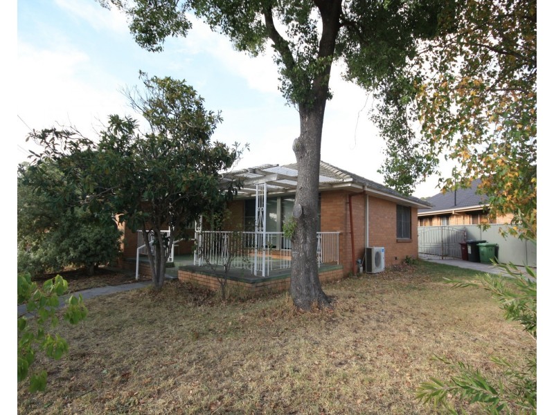 16 Merino Avenue, Dallas VIC 3047