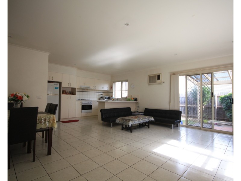 3/49 Station Road, Oak Park VIC 3046