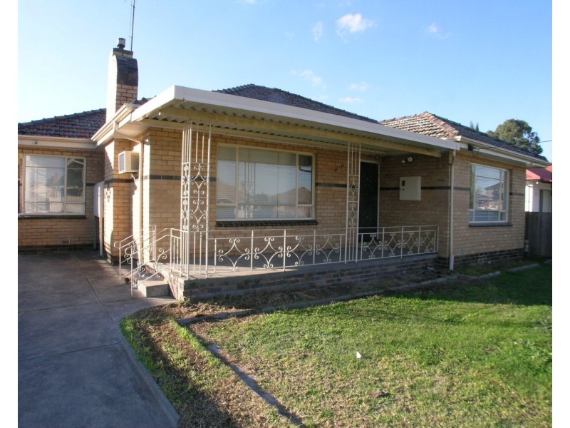 10 Lyons Street, Glenroy VIC 3046