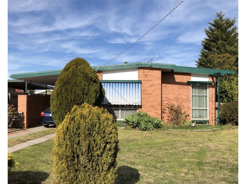 11 Flynn Crescent, Coolaroo VIC 3048