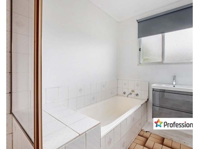 14  Nareen Avenue, Coolaroo VIC 3048