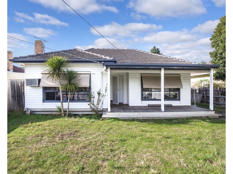 44 Halsbury Street, Hadfield VIC 3046