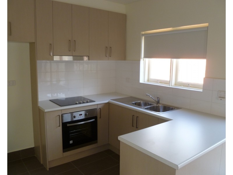 8/139 Melbourne Avenue, Glenroy VIC 3046
