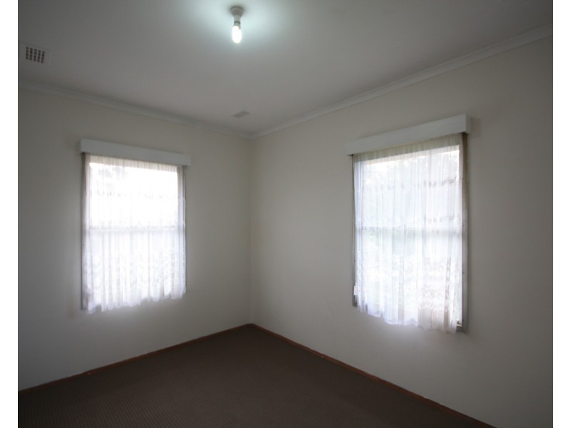 35 Bliburg Street, Jacana VIC 3047