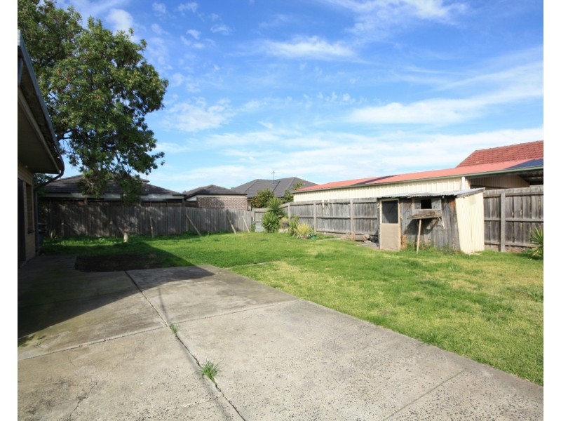 68 Justin Avenue, Glenroy VIC 3046