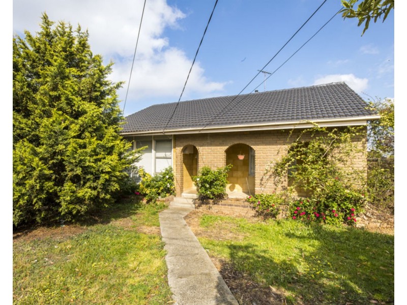 11 Gosford Crescent, Broadmeadows VIC 3047