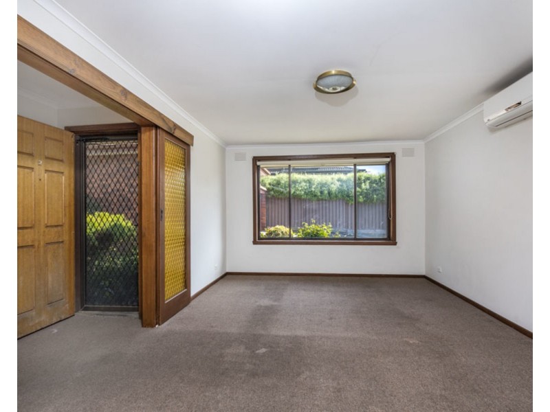 2/49 Chapman Avenue, Glenroy VIC 3046