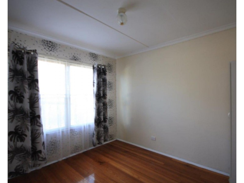 2 Calivil Street, Dallas VIC 3047