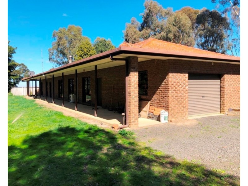 280 Grants Road, Woodstock VIC 3751