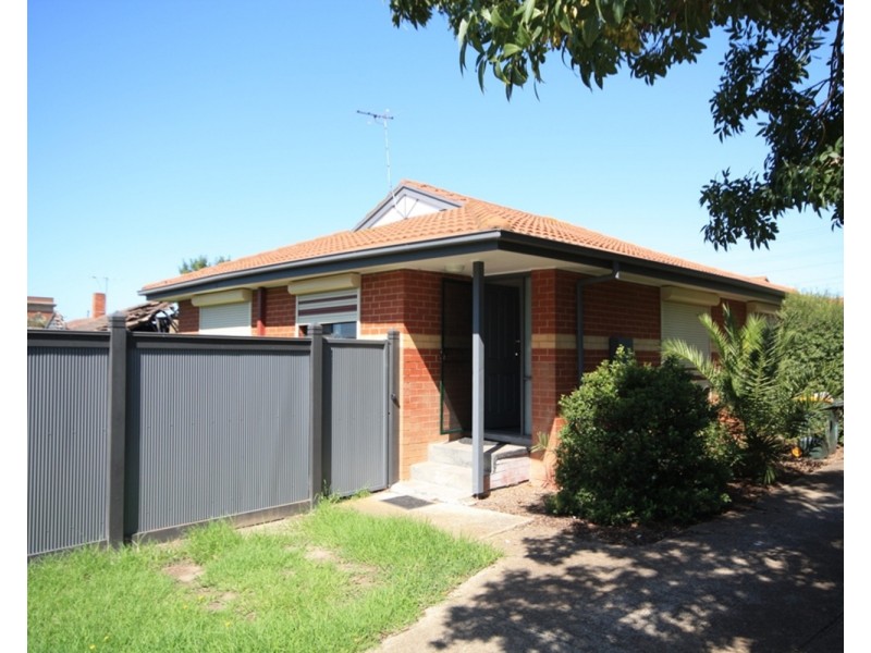 1/11 Hartington Street, Glenroy VIC 3046