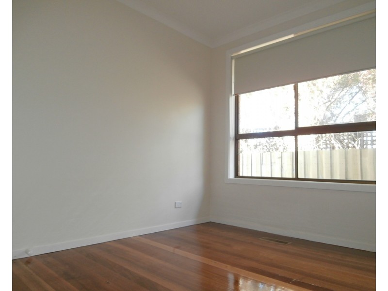 2/9 Tudor Street, Glenroy VIC 3046