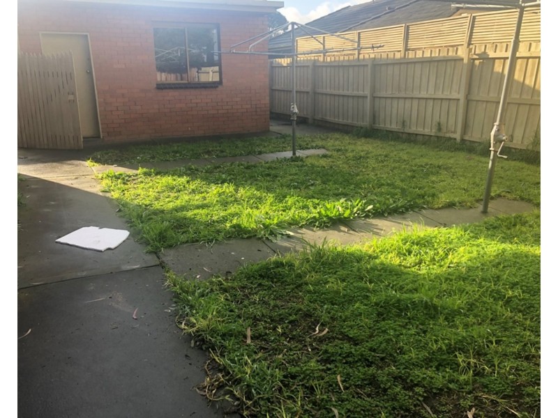 2/9 Tudor Street, Glenroy VIC 3046