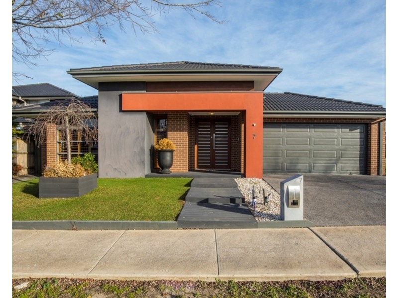 7 Prime Street, Mickleham VIC 3064