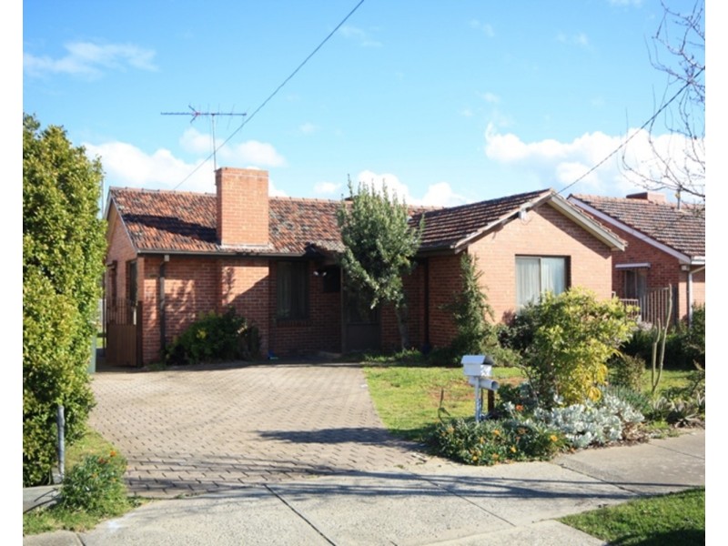 5 Lichfield Avenue, Jacana VIC 3047