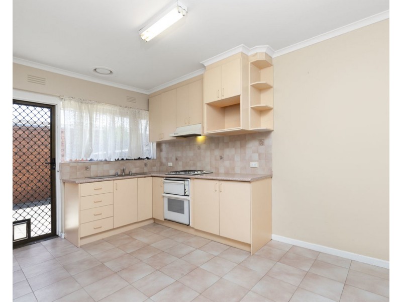 2/84-88 Middle Street, Hadfield VIC 3046