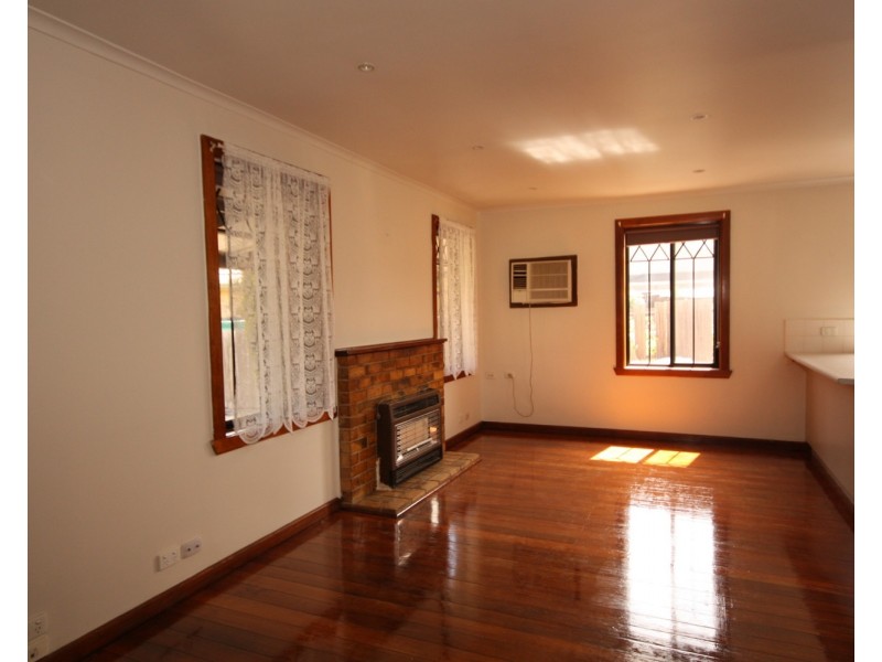 26 Sunset Boulevard, Jacana VIC 3047