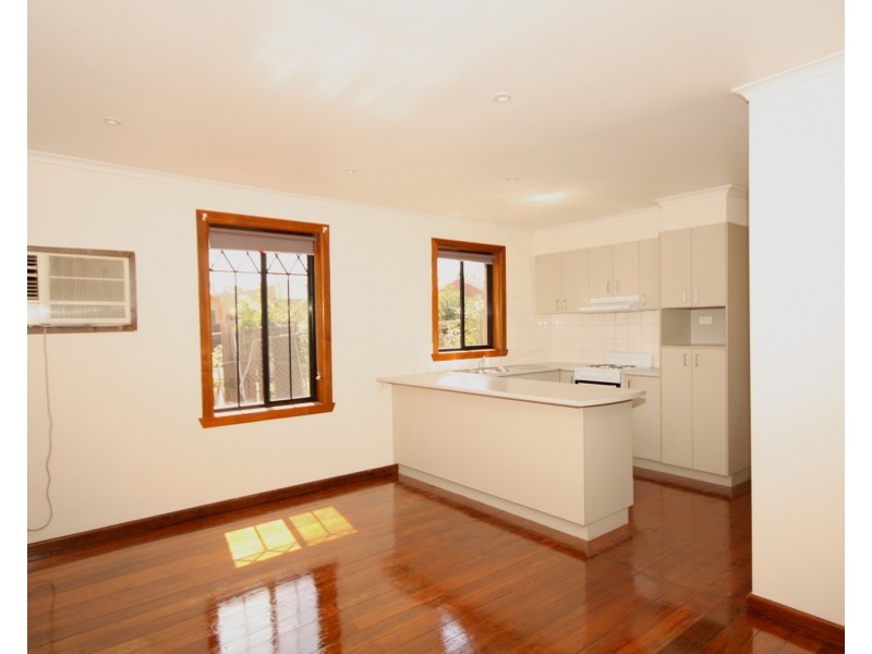 26 Sunset Boulevard, Jacana VIC 3047