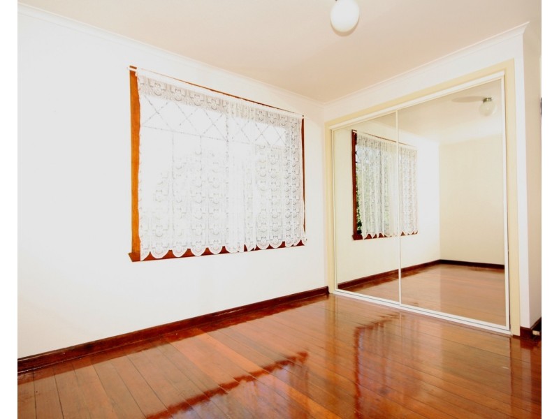 26 Sunset Boulevard, Jacana VIC 3047