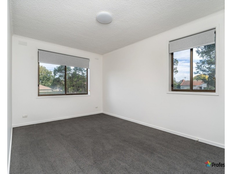 2/2-6 Chapman Avenue, Glenroy VIC 3046