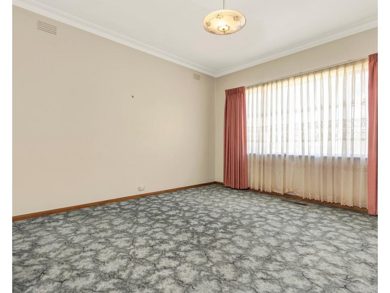 100 Melbourne Avenue, Glenroy VIC 3046