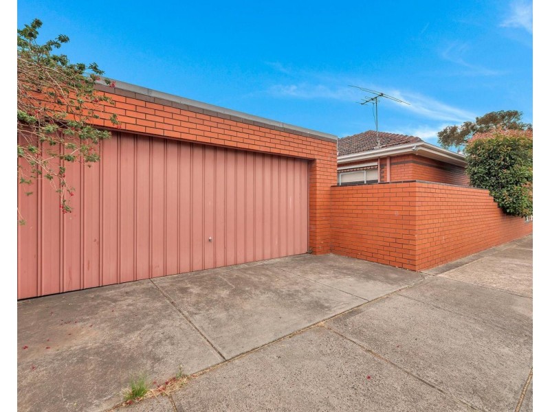 100 Melbourne Avenue, Glenroy VIC 3046