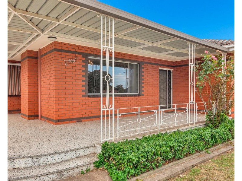100 Melbourne Avenue, Glenroy VIC 3046